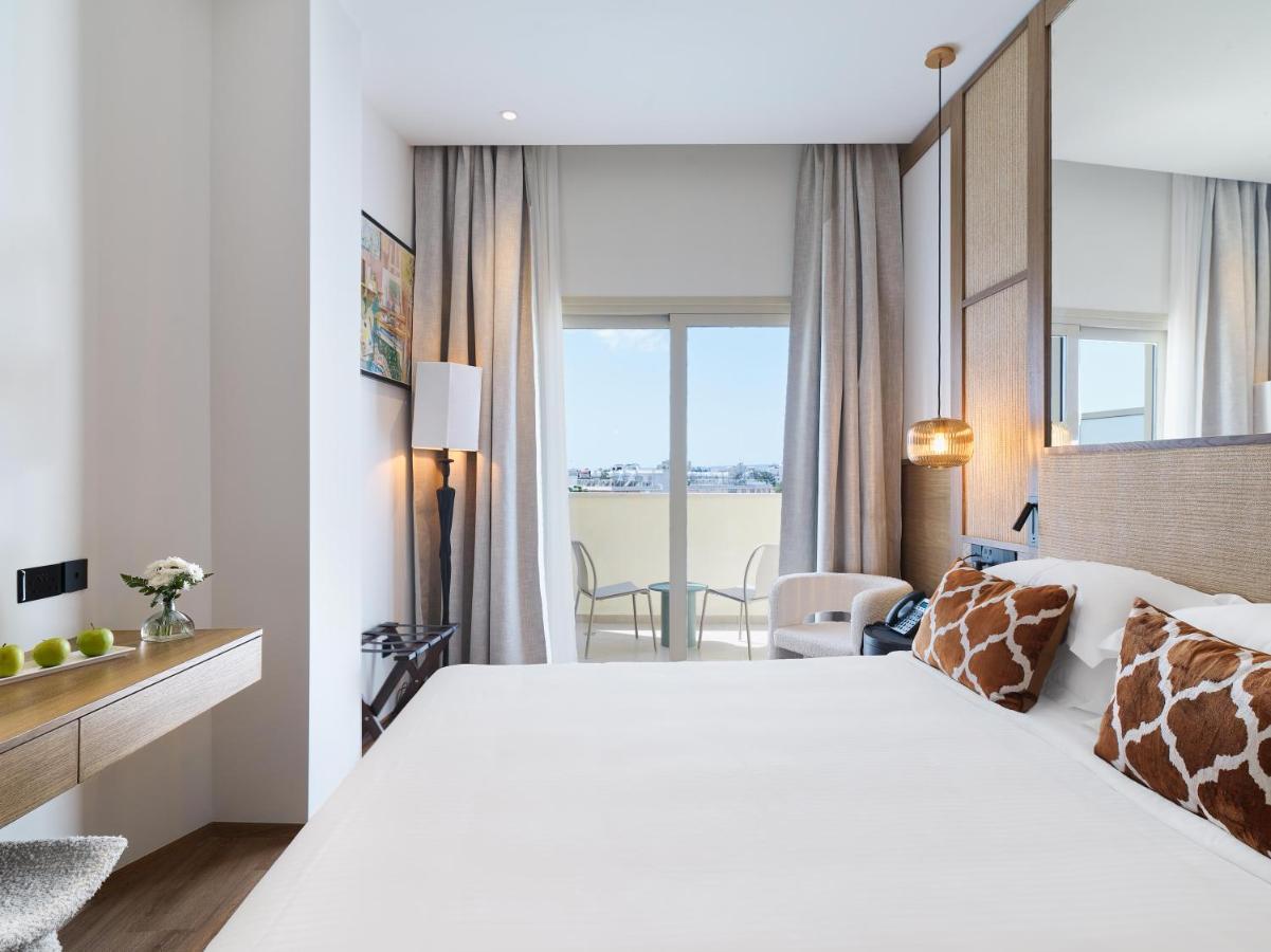 Leonardo Boutique Hotel Larnaca Rum bild