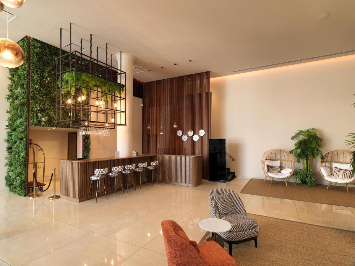 Leonardo Boutique Hotel Larnaca Exteriör bild